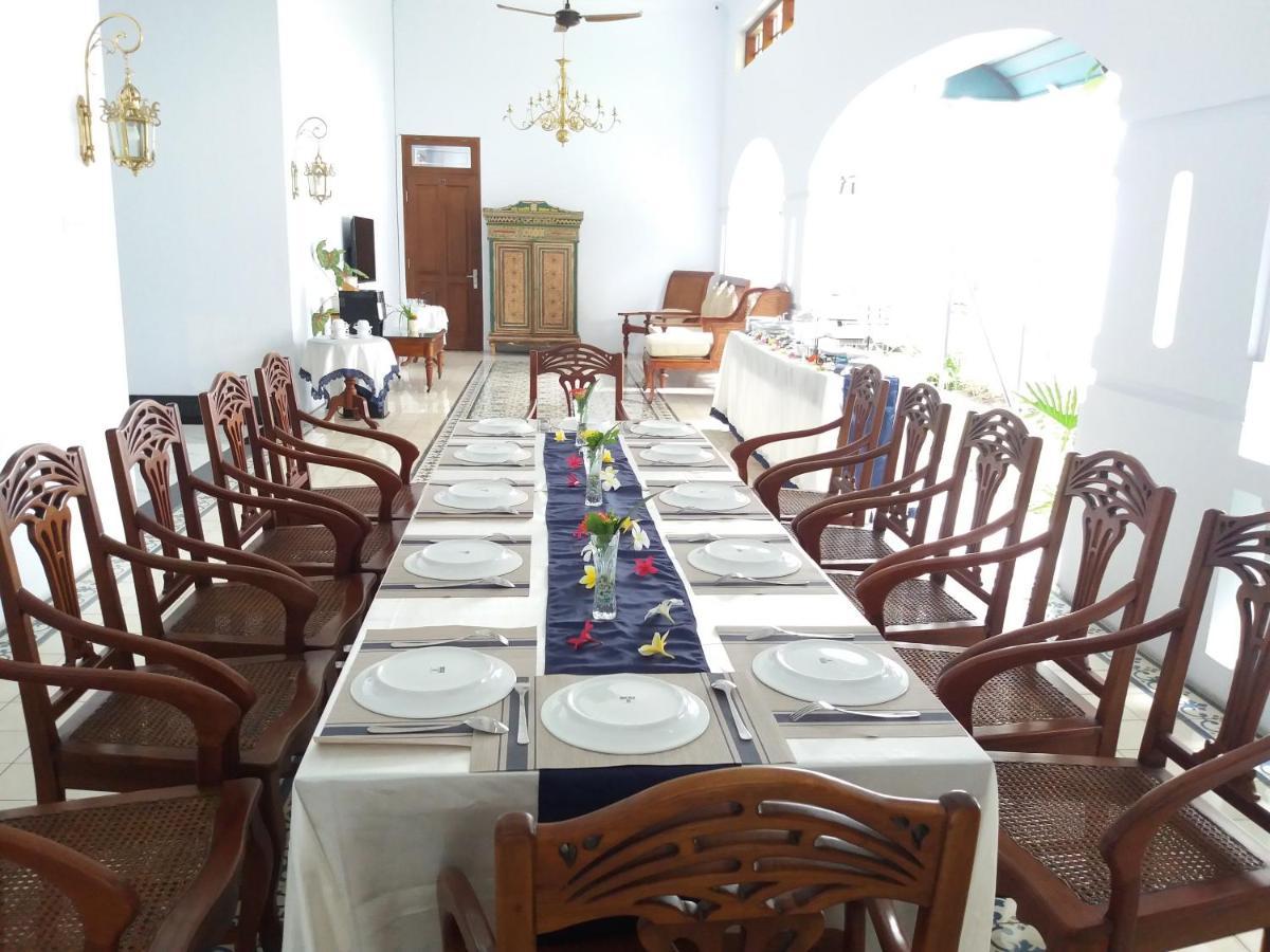 Griya Asih Hotel Yogyakarta Exterior photo